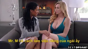 Một sinh viên đại học siêu xinh đẹp! Đôi chân đẹp trong đôi tất đen! Cô ấy cọ xát cái lồn đầy lông của mình bằng một cái cu giả, nắm lấy cu của bạn mình và liếm nó, cô ấy thích ăn cu